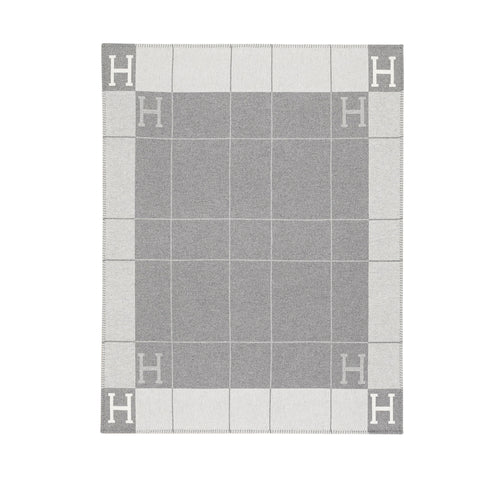 Hermes classic Avalon III signature throw, new