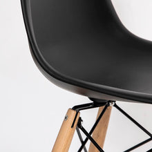 Cairo Chair, black seat, chrome base from Style In Form