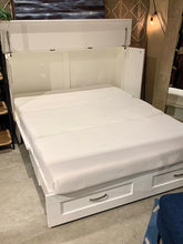 Brilliant cabinet bed for the out of towners!!!  Canadian made.