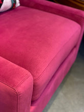 Avenue Stationary Fuchsia Chairs