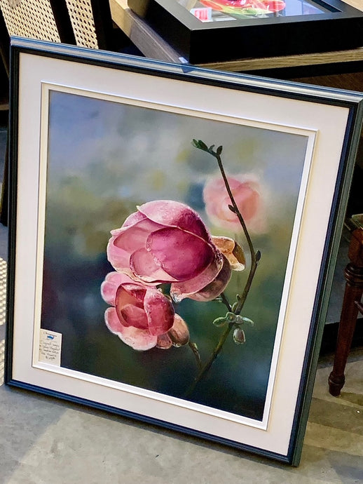 Magnolia flower painting by Canadian artist Hele Kowalik