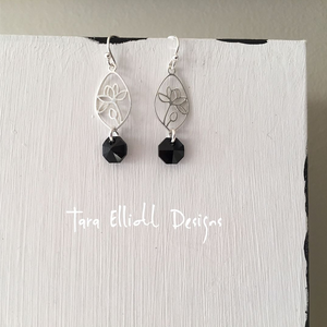 "Black Lotus" - Earrings