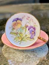 Aynsley teacup and saucer "Pansy"