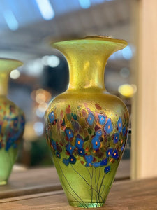 Robert Held hand blown glass art vase