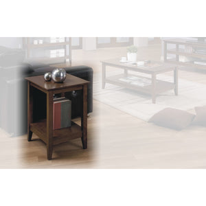 Quadra End Table