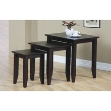 Quadra Nesting Tables